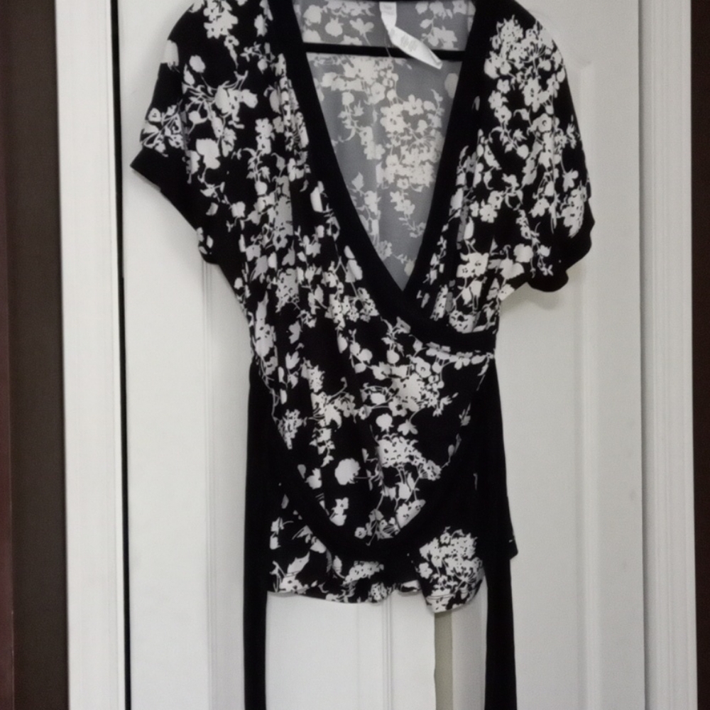 Black and white flowered blouse